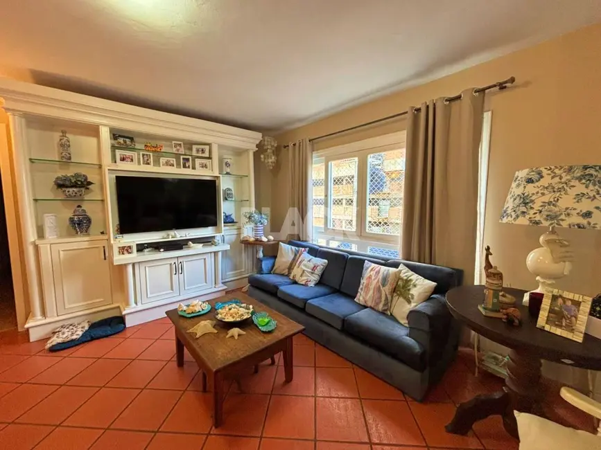 Foto 4 de Apartamento com 4 quartos à venda, 140m2 em Torres - RS