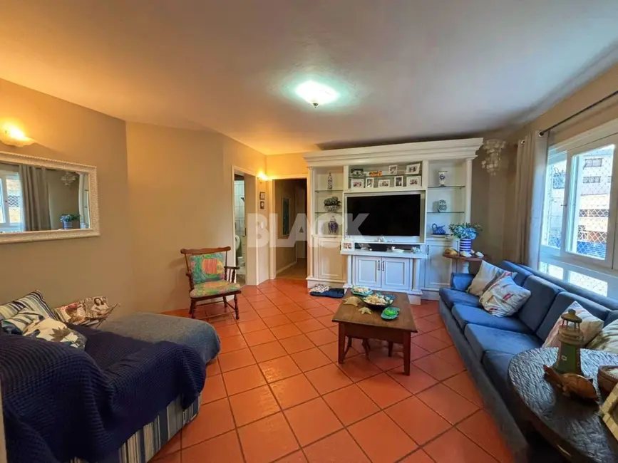 Foto 3 de Apartamento com 4 quartos à venda, 140m2 em Torres - RS