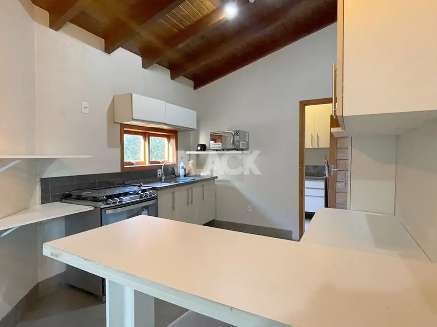 Casa com 3 quartos à venda, 130m2 em Torres - RS - imagem 8 Foto 8 de Casa com 3 quartos à venda, 130m2 em Torres - RS