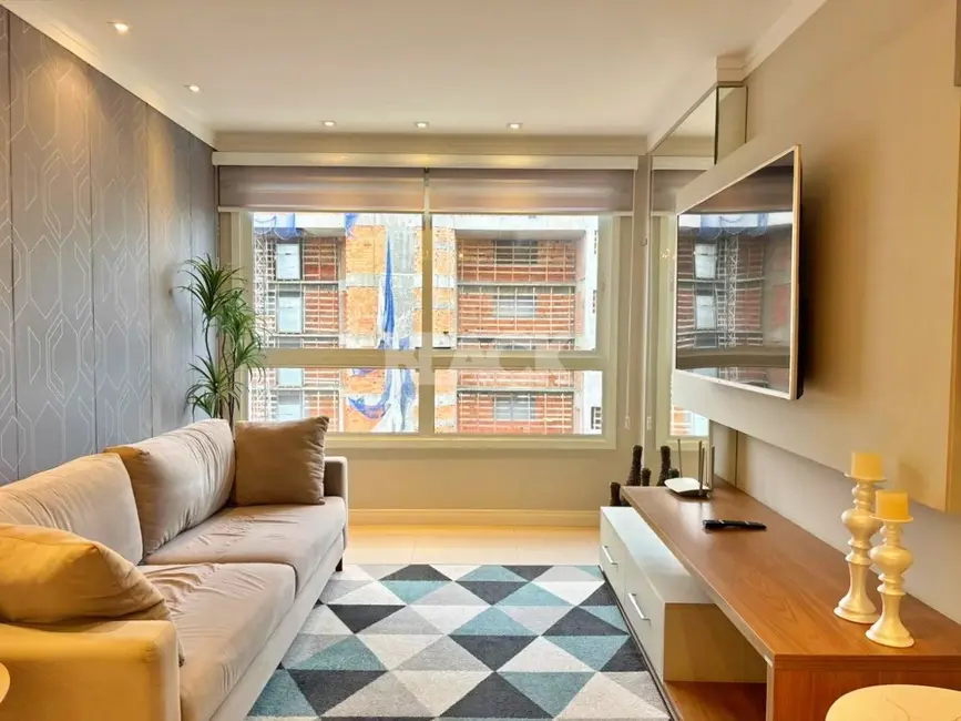 Foto 2 de Apartamento com 2 quartos à venda, 70m2 em Centro, Torres - RS