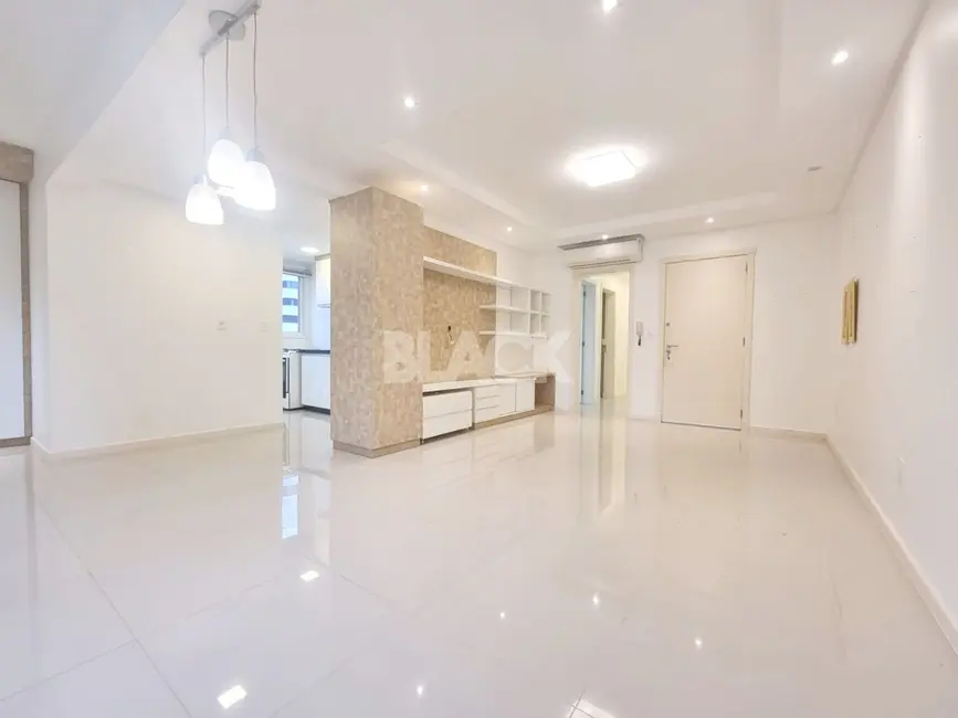 Foto 1 de Apartamento com 3 quartos à venda, 95m2 em Centro, Torres - RS