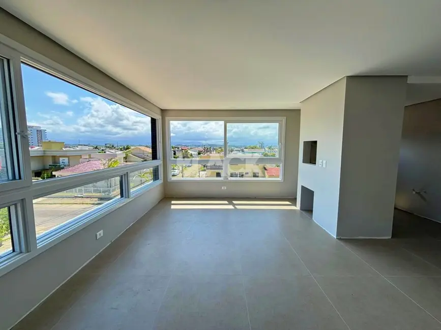 Foto 2 de Apartamento com 2 quartos à venda, 72m2 em Torres - RS