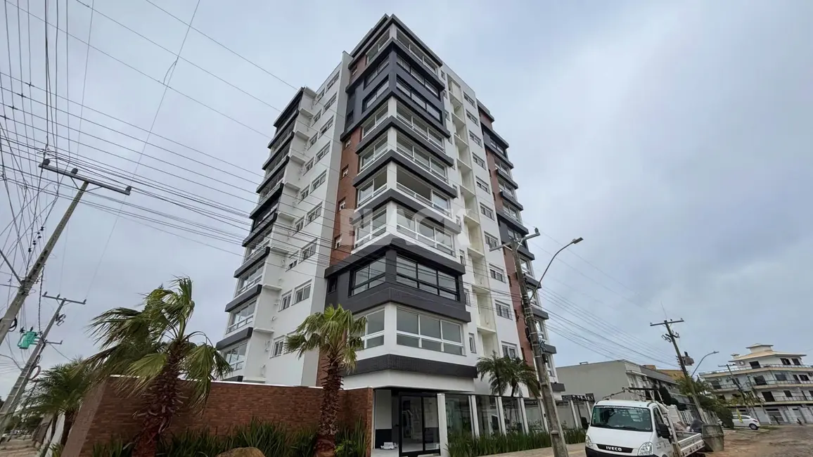 Foto 3 de Apartamento com 2 quartos à venda, 70m2 em Torres - RS