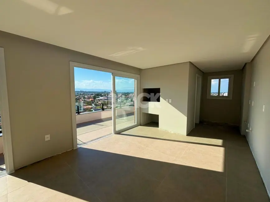 Foto 4 de Cobertura com 3 quartos à venda, 150m2 em Torres - RS