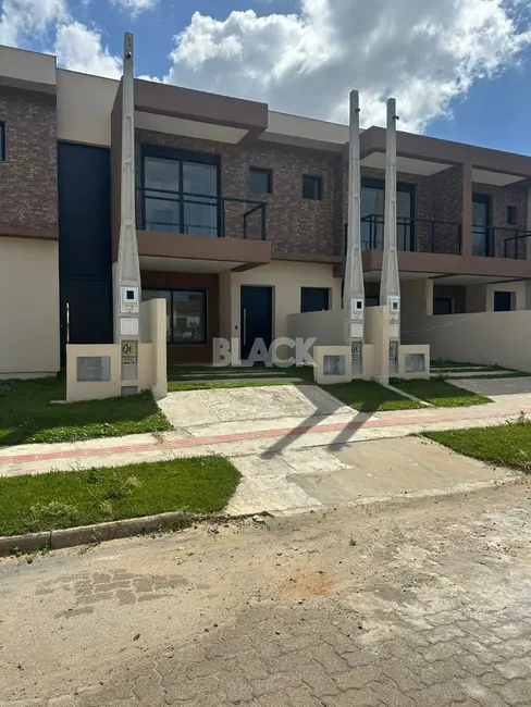 Casa com 2 quartos à venda, 84m2 em Torres - RS - imagem 1 Foto 1 de Casa com 2 quartos à venda, 84m2 em Torres - RS