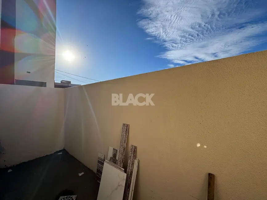 Casa com 2 quartos à venda, 84m2 em Torres - RS - imagem 6 Foto 6 de Casa com 2 quartos à venda, 84m2 em Torres - RS