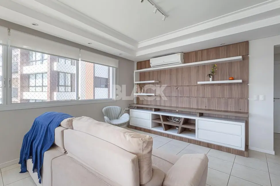 Foto 3 de Apartamento com 2 quartos à venda, 83m2 em Centro, Torres - RS