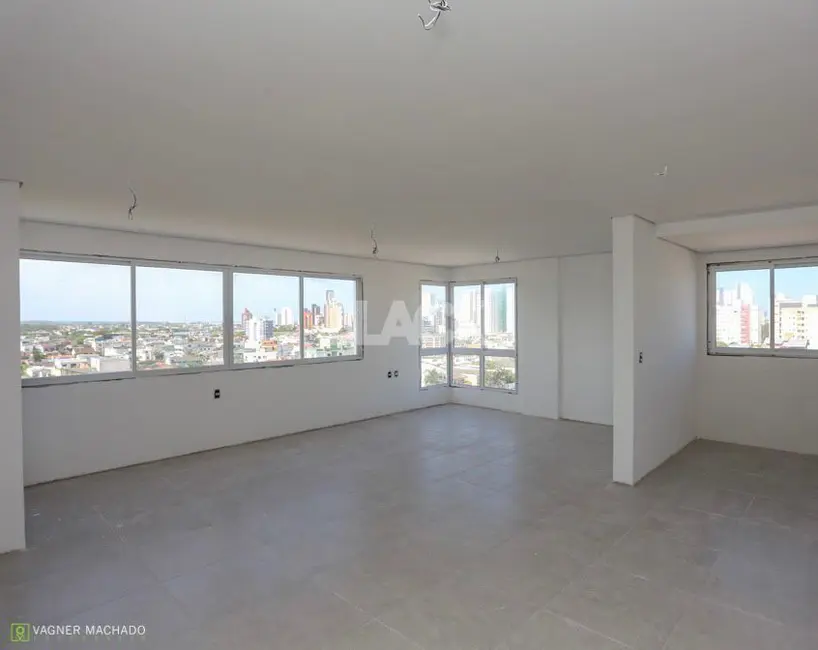 Apartamento com 3 quartos à venda, 94m2 em Centro, Torres - RS - imagem 1 Foto 1 de Apartamento com 3 quartos à venda, 94m2 em Centro, Torres - RS