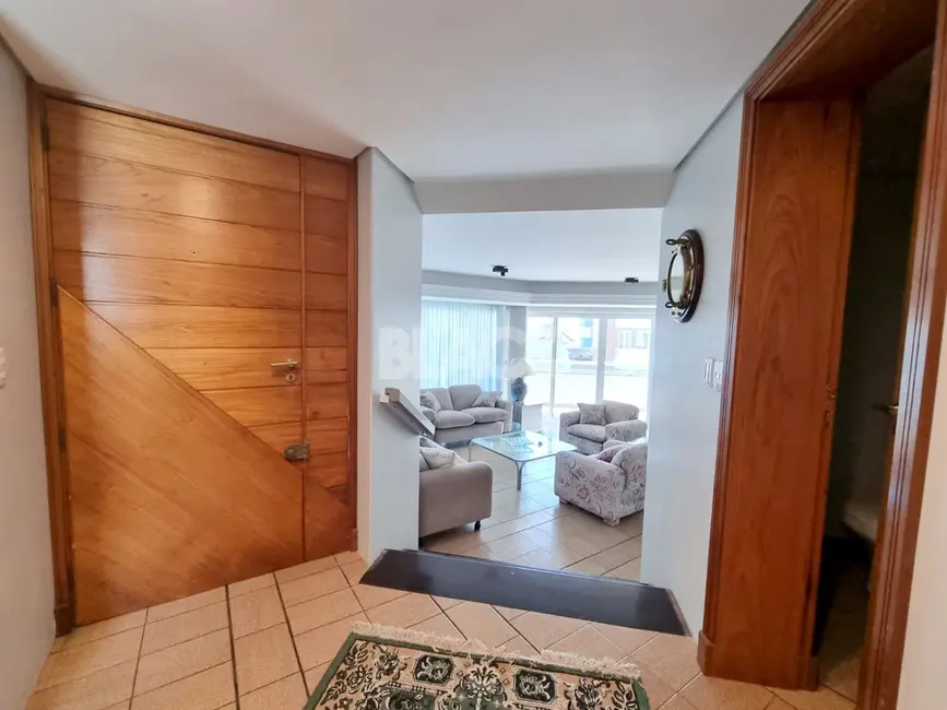 Apartamento com 4 quartos à venda, 264m2 em Torres - RS - imagem 5 Foto 5 de Apartamento com 4 quartos à venda, 264m2 em Torres - RS