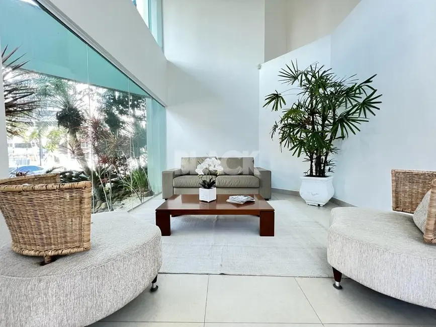 Apartamento com 4 quartos à venda, 264m2 em Torres - RS - imagem 3 Foto 3 de Apartamento com 4 quartos à venda, 264m2 em Torres - RS