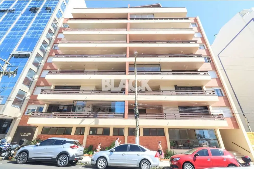 Apartamento com 4 quartos à venda, 269m2 em Centro, Torres - RS - imagem 1 Foto 1 de Apartamento com 4 quartos à venda, 269m2 em Centro, Torres - RS