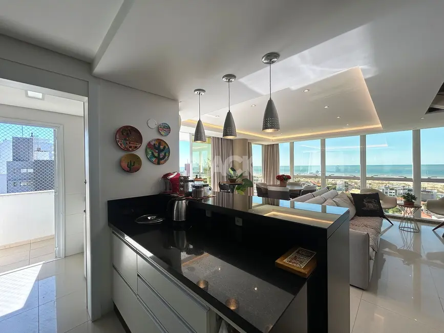 Cobertura com 3 quartos à venda, 213m2 em Torres - RS - imagem 6 Foto 6 de Cobertura com 3 quartos à venda, 213m2 em Torres - RS