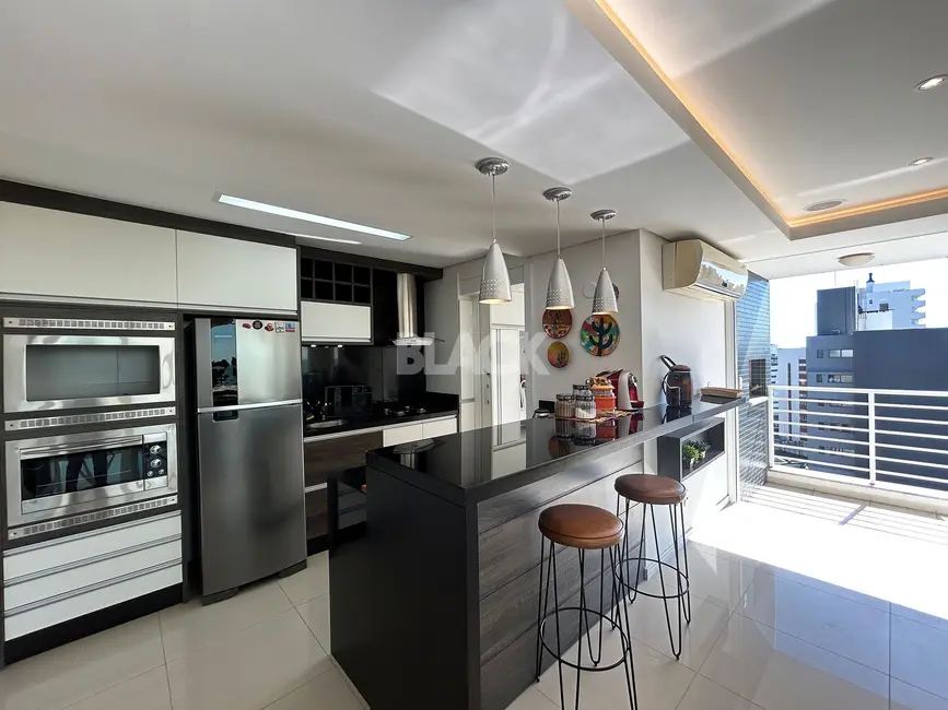 Cobertura com 3 quartos à venda, 213m2 em Torres - RS - imagem 4 Foto 4 de Cobertura com 3 quartos à venda, 213m2 em Torres - RS