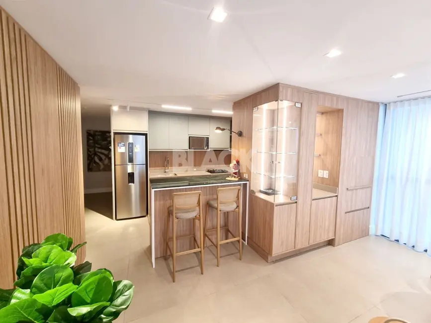 Foto 3 de Apartamento com 2 quartos à venda, 98m2 em Centro, Torres - RS