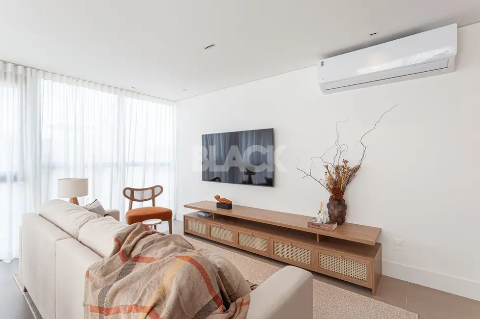 Apartamento com 2 quartos à venda, 98m2 em Centro, Torres - RS - imagem 2 Foto 2 de Apartamento com 2 quartos à venda, 98m2 em Centro, Torres - RS