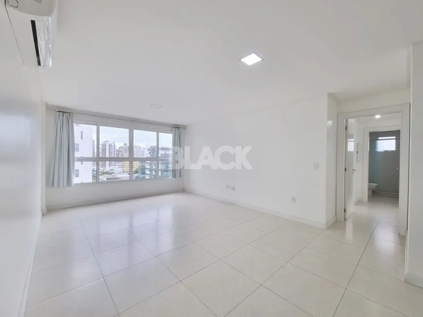 Apartamento com 3 quartos à venda, 103m2 em Centro, Torres - RS - imagem 2 Foto 2 de Apartamento com 3 quartos à venda, 103m2 em Centro, Torres - RS