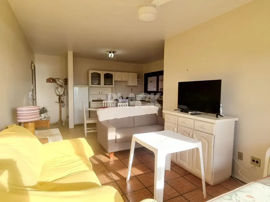 Foto 5 de Apartamento com 2 quartos à venda, 76m2 em Torres - RS