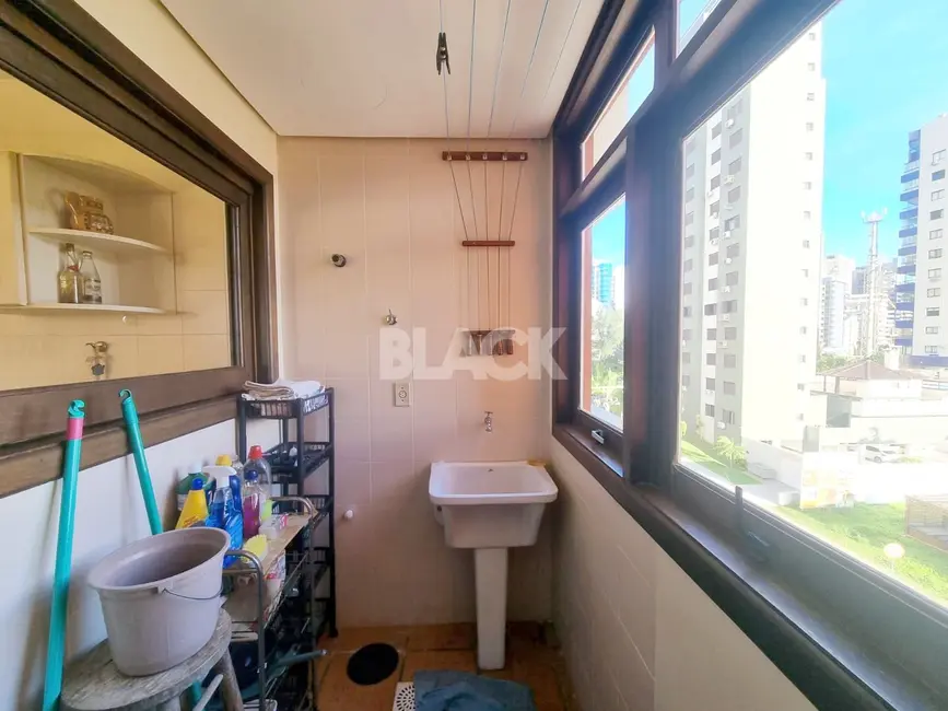Foto 8 de Apartamento com 2 quartos à venda, 76m2 em Torres - RS