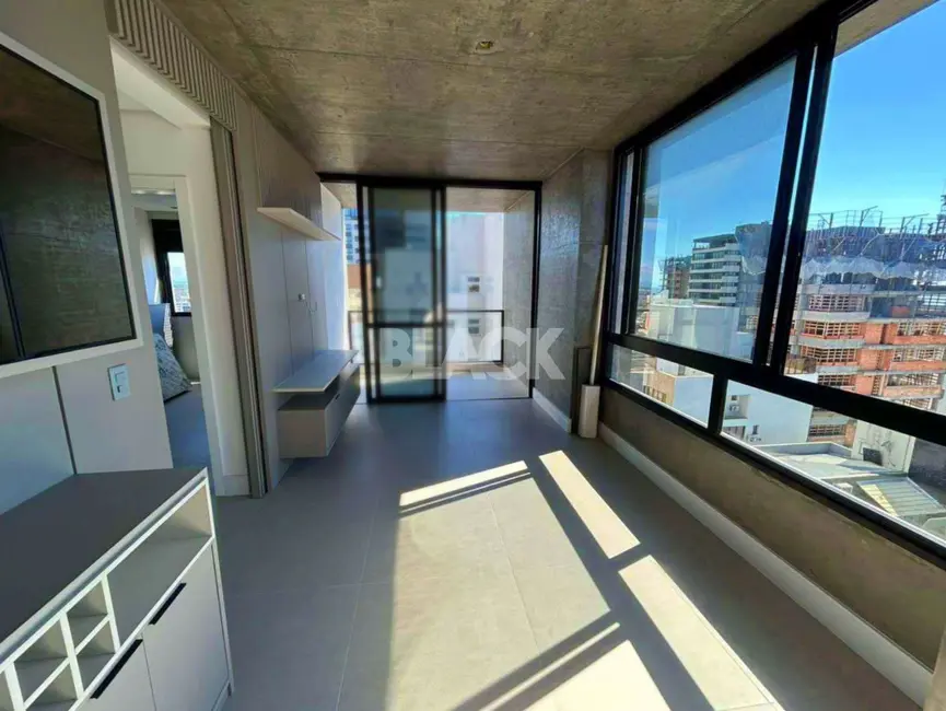 Foto 3 de Apartamento com 2 quartos à venda, 91m2 em Centro, Torres - RS