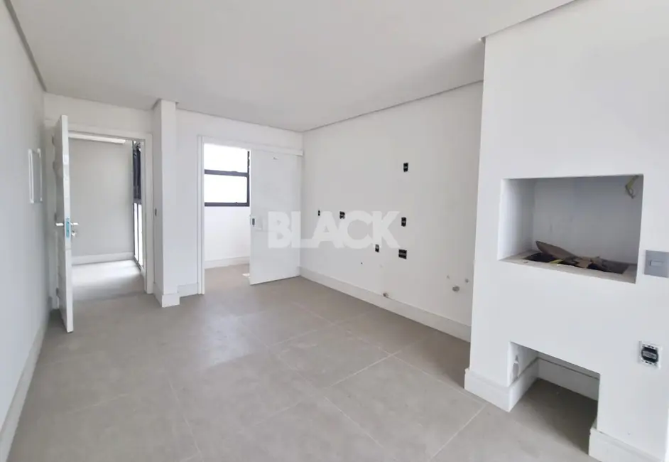 Apartamento com 2 quartos à venda, 91m2 em Centro, Torres - RS - imagem 1 Foto 1 de Apartamento com 2 quartos à venda, 91m2 em Centro, Torres - RS