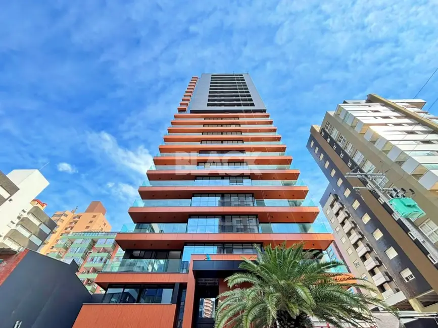 Foto 1 de Apartamento com 4 quartos à venda, 210m2 em Torres - RS