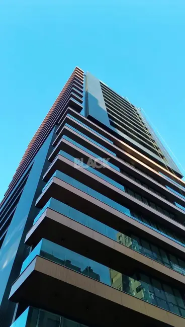 Foto 1 de Apartamento com 4 quartos à venda, 200m2 em Torres - RS