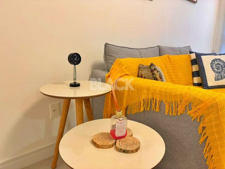 Foto 6 de Apartamento com 2 quartos à venda, 72m2 em Torres - RS