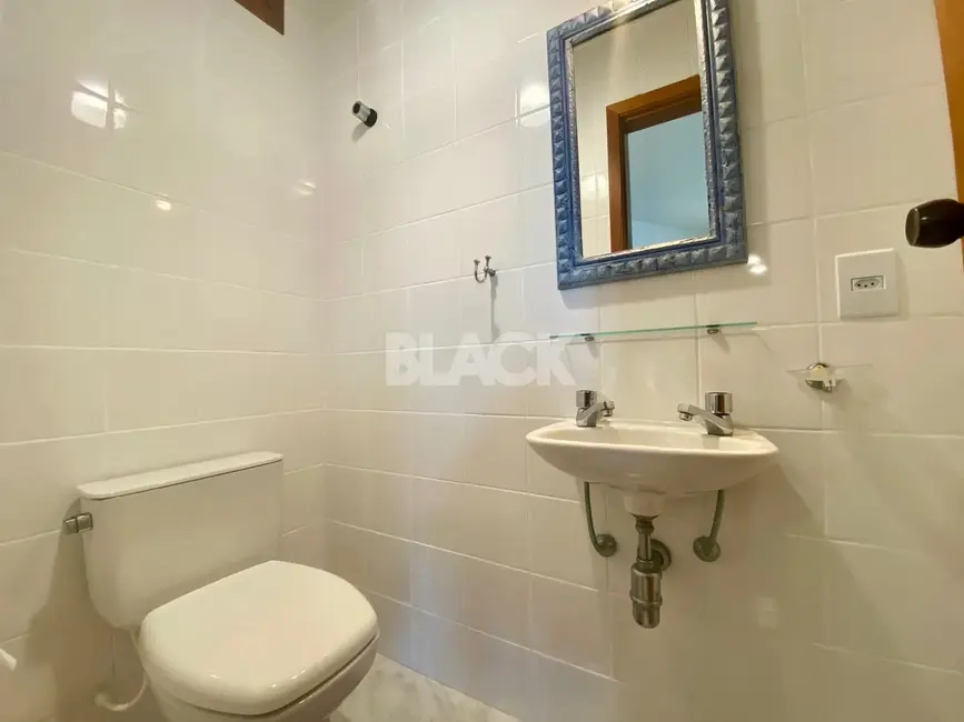 Foto 9 de Apartamento com 3 quartos à venda, 143m2 em Torres - RS