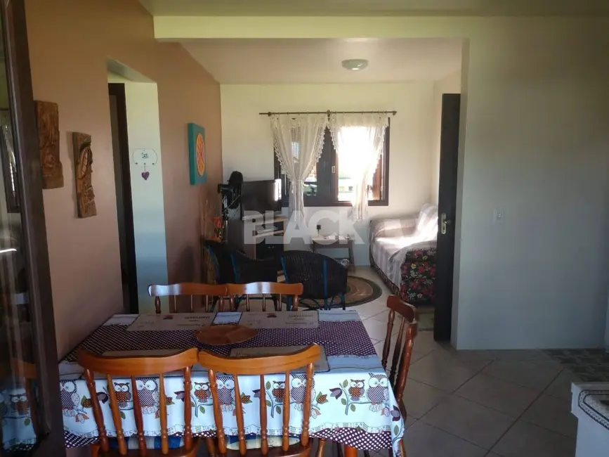 Foto 7 de Casa com 3 quartos à venda, 230m2 em Torres - RS