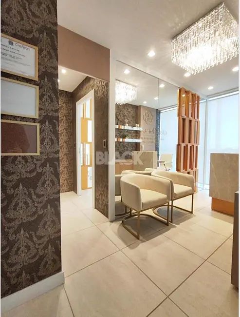 Sala Comercial com 1 quarto à venda, 32m2 em Centro, Torres - RS - imagem 2 Foto 2 de Sala Comercial com 1 quarto à venda, 32m2 em Centro, Torres - RS