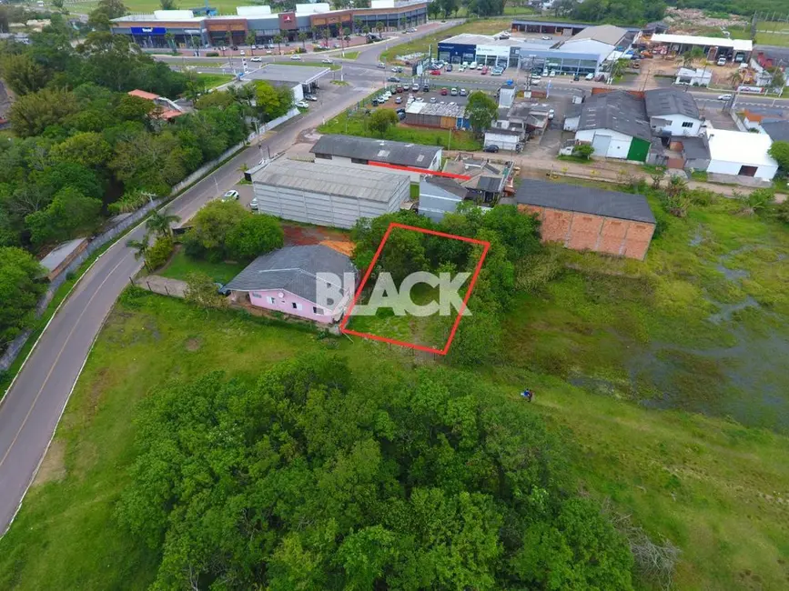 Foto 1 de Terreno / Lote à venda, 360m2 em Torres - RS