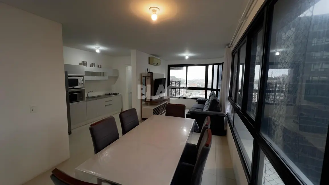 Foto 2 de Apartamento com 2 quartos para alugar, 84m2 em Centro, Torres - RS