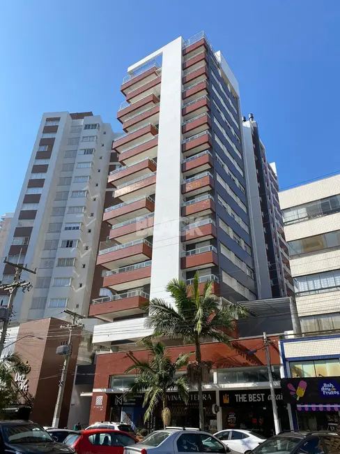 Foto 1 de Apartamento com 2 quartos à venda, 77m2 em Centro, Torres - RS