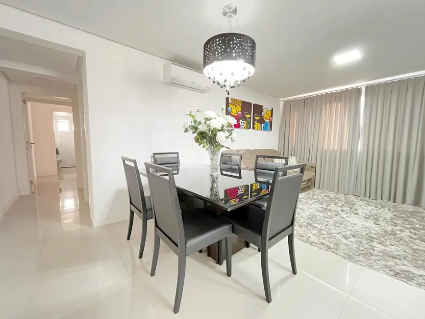 Foto 5 de Apartamento com 2 quartos à venda, 77m2 em Centro, Torres - RS