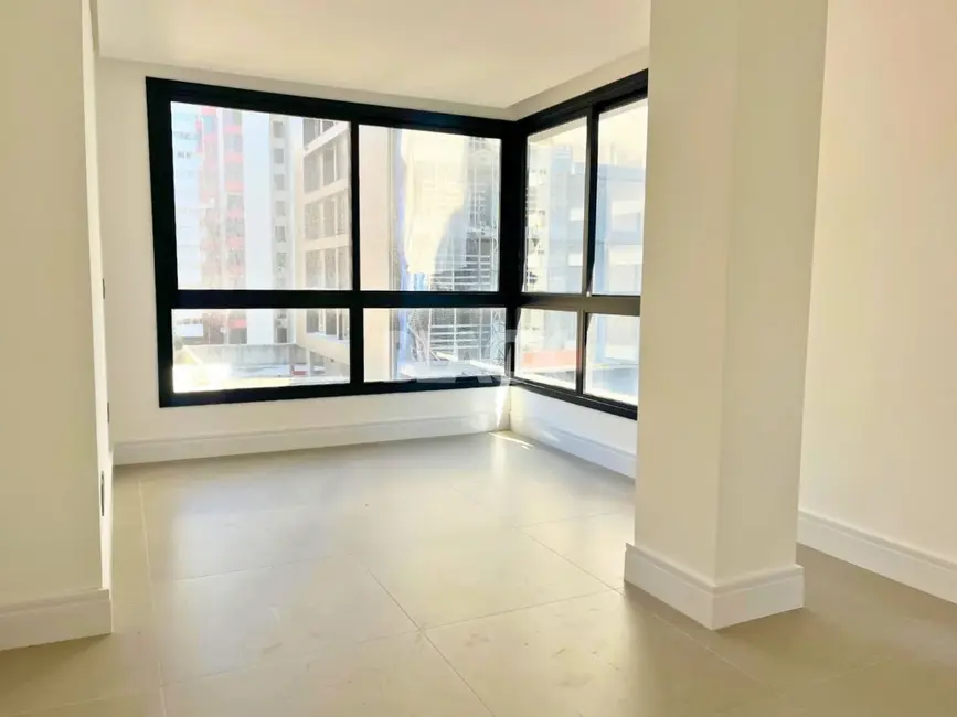 Foto 9 de Apartamento com 2 quartos à venda, 98m2 em Torres - RS