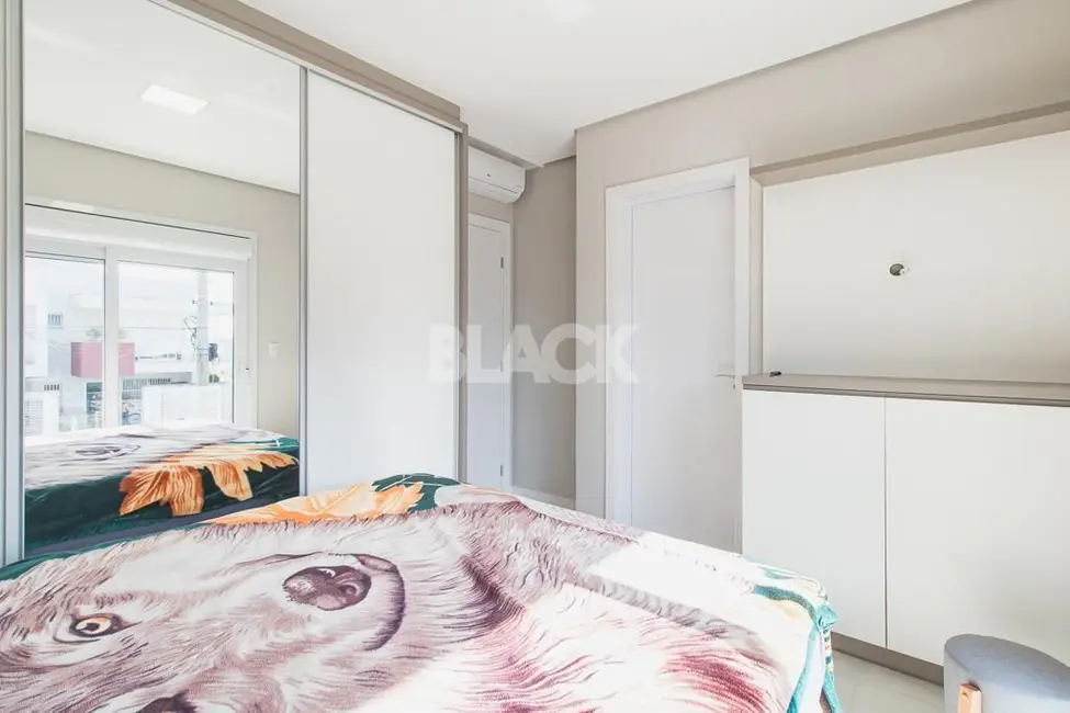 Sobrado com 2 quartos à venda, 96m2 em Torres - RS - imagem 8 Foto 8 de Sobrado com 2 quartos à venda, 96m2 em Torres - RS