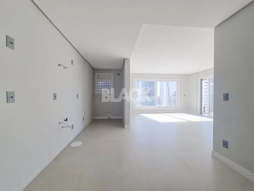 Apartamento com 3 quartos à venda, 106m2 em Torres - RS - imagem 5 Foto 5 de Apartamento com 3 quartos à venda, 106m2 em Torres - RS
