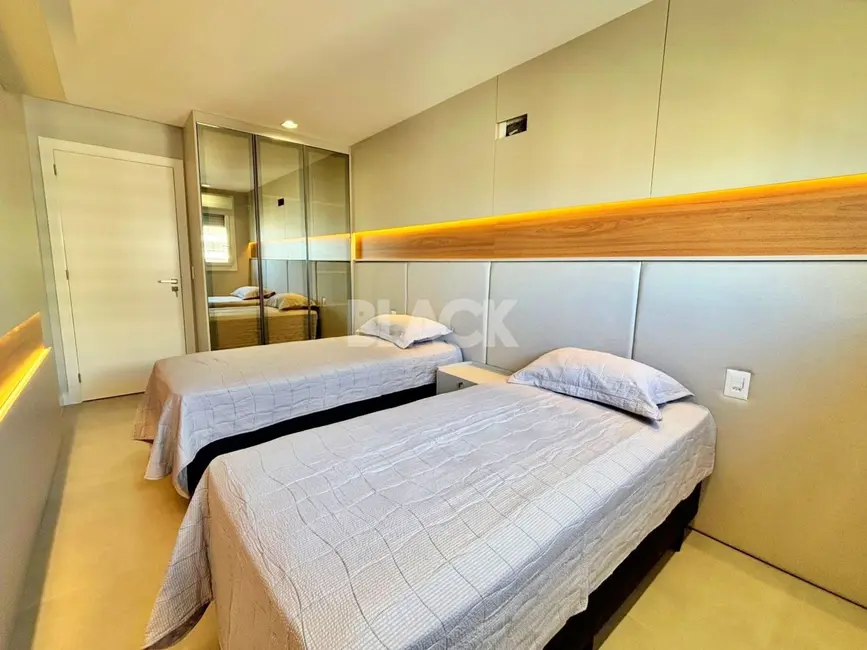 Foto 7 de Apartamento com 3 quartos à venda, 102m2 em Centro, Torres - RS