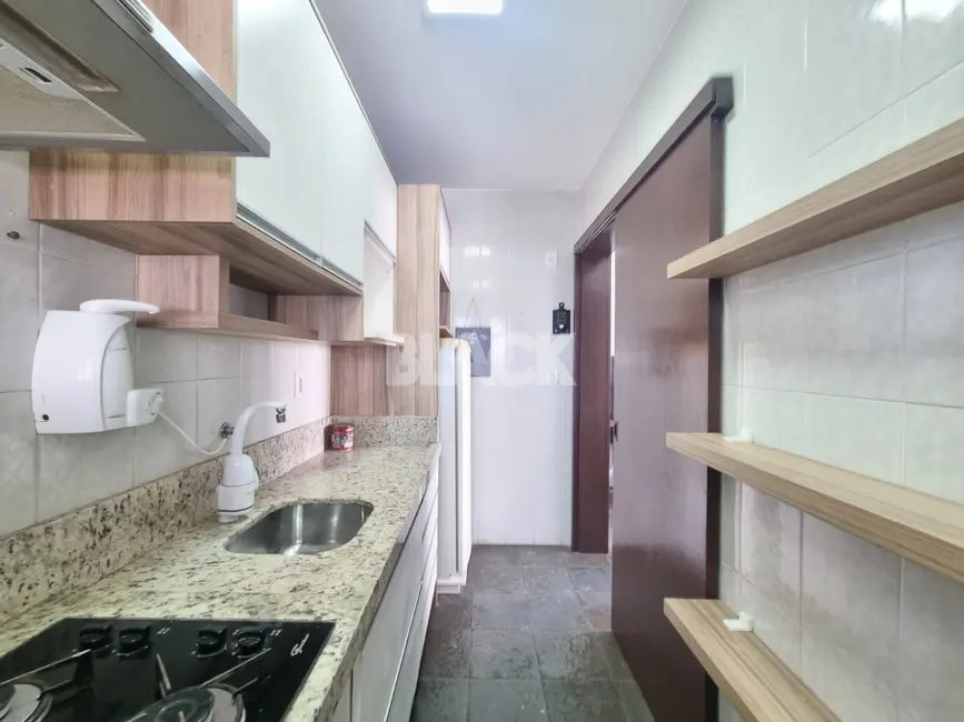 Cobertura com 2 quartos à venda, 130m2 em Centro, Torres - RS - imagem 3 Foto 3 de Cobertura com 2 quartos à venda, 130m2 em Centro, Torres - RS