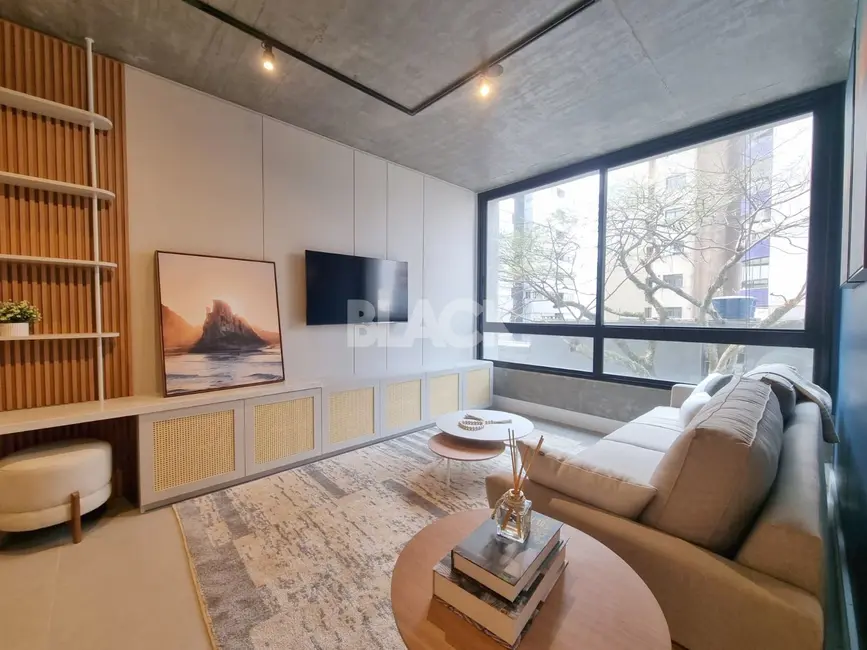 Foto 2 de Apartamento com 2 quartos à venda, 73m2 em Centro, Torres - RS