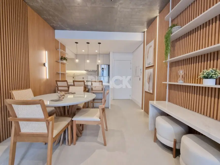 Foto 8 de Apartamento com 2 quartos à venda, 73m2 em Centro, Torres - RS
