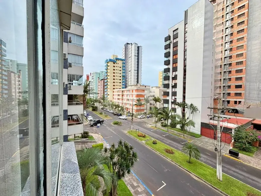 Foto 9 de Apartamento com 3 quartos à venda, 94m2 em Centro, Torres - RS