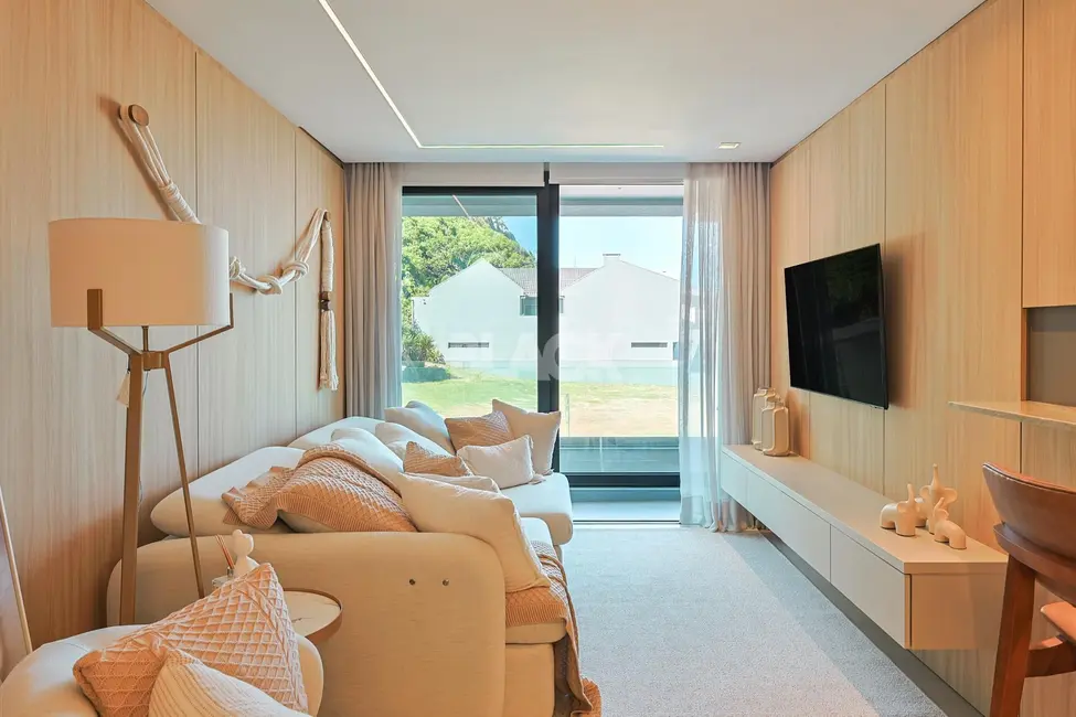 Foto 6 de Apartamento com 2 quartos à venda, 89m2 em Torres - RS