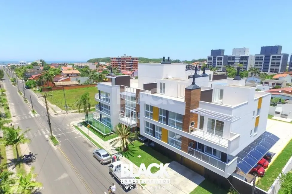 Apartamento com 3 quartos à venda, 186m2 em Torres - RS - imagem 1 Foto 1 de Apartamento com 3 quartos à venda, 186m2 em Torres - RS