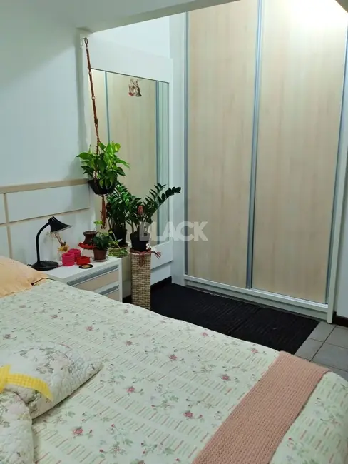 Apartamento com 2 quartos à venda, 74m2 em Torres - RS - imagem 8 Foto 8 de Apartamento com 2 quartos à venda, 74m2 em Torres - RS