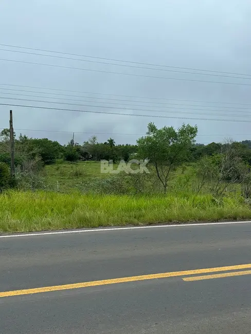 Foto 1 de Terreno / Lote à venda, 1080m2 em Passo De Torres - SC