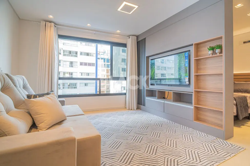 Foto 2 de Apartamento com 1 quarto à venda, 53m2 em Centro, Torres - RS