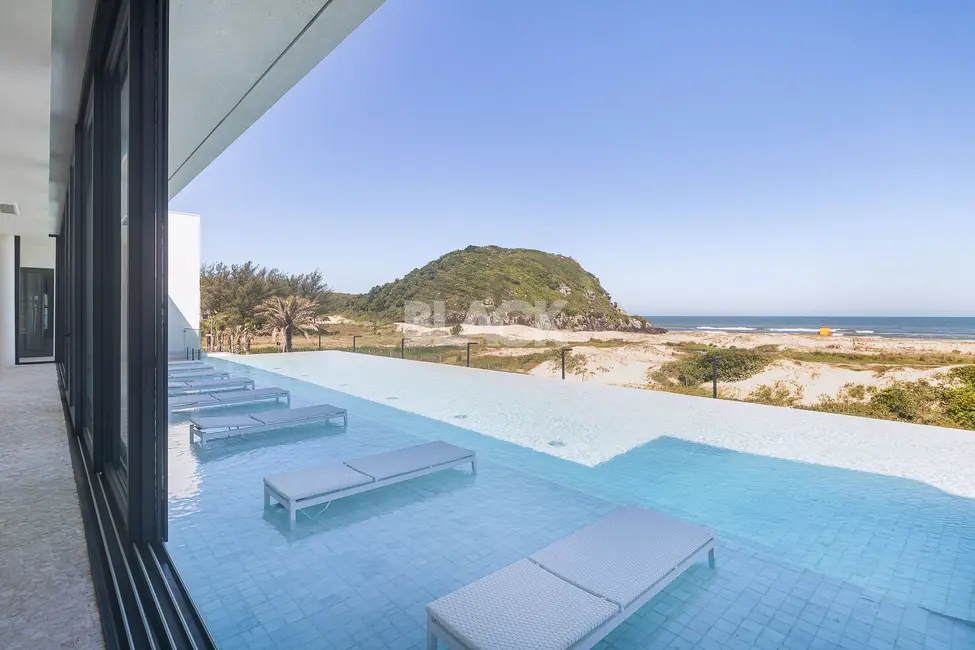 Foto 5 de Terreno / Lote à venda, 854m2 em Torres - RS