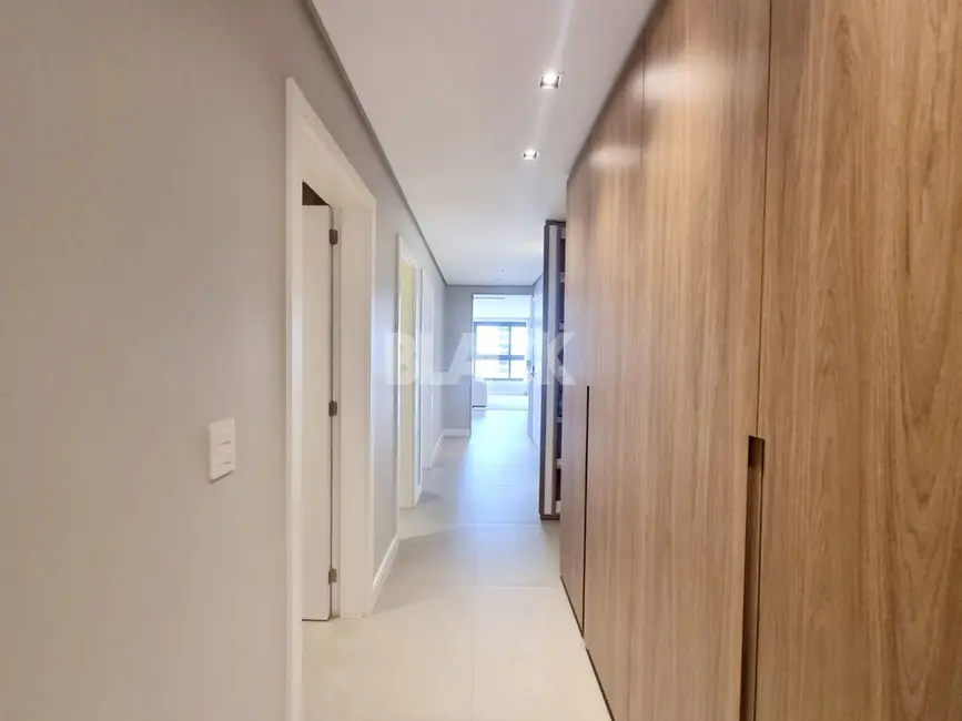 Foto 9 de Apartamento com 3 quartos à venda, 114m2 em Torres - RS