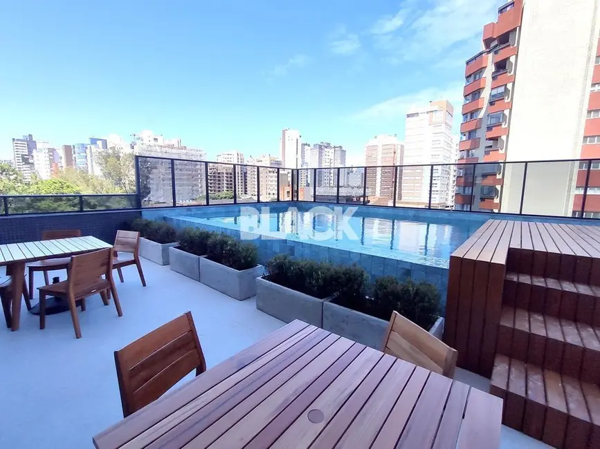 Apartamento com 3 quartos à venda, 108m2 em Centro, Torres - RS - imagem 3 Foto 3 de Apartamento com 3 quartos à venda, 108m2 em Centro, Torres - RS